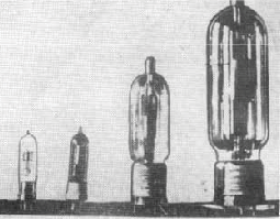Первые радиолампы НРЛ